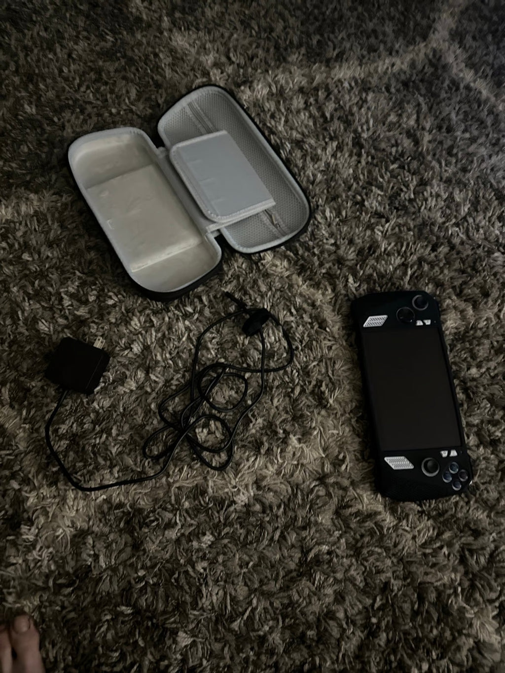 ASUS rog ally z1 extreme 1.5 Tb storage 5T65