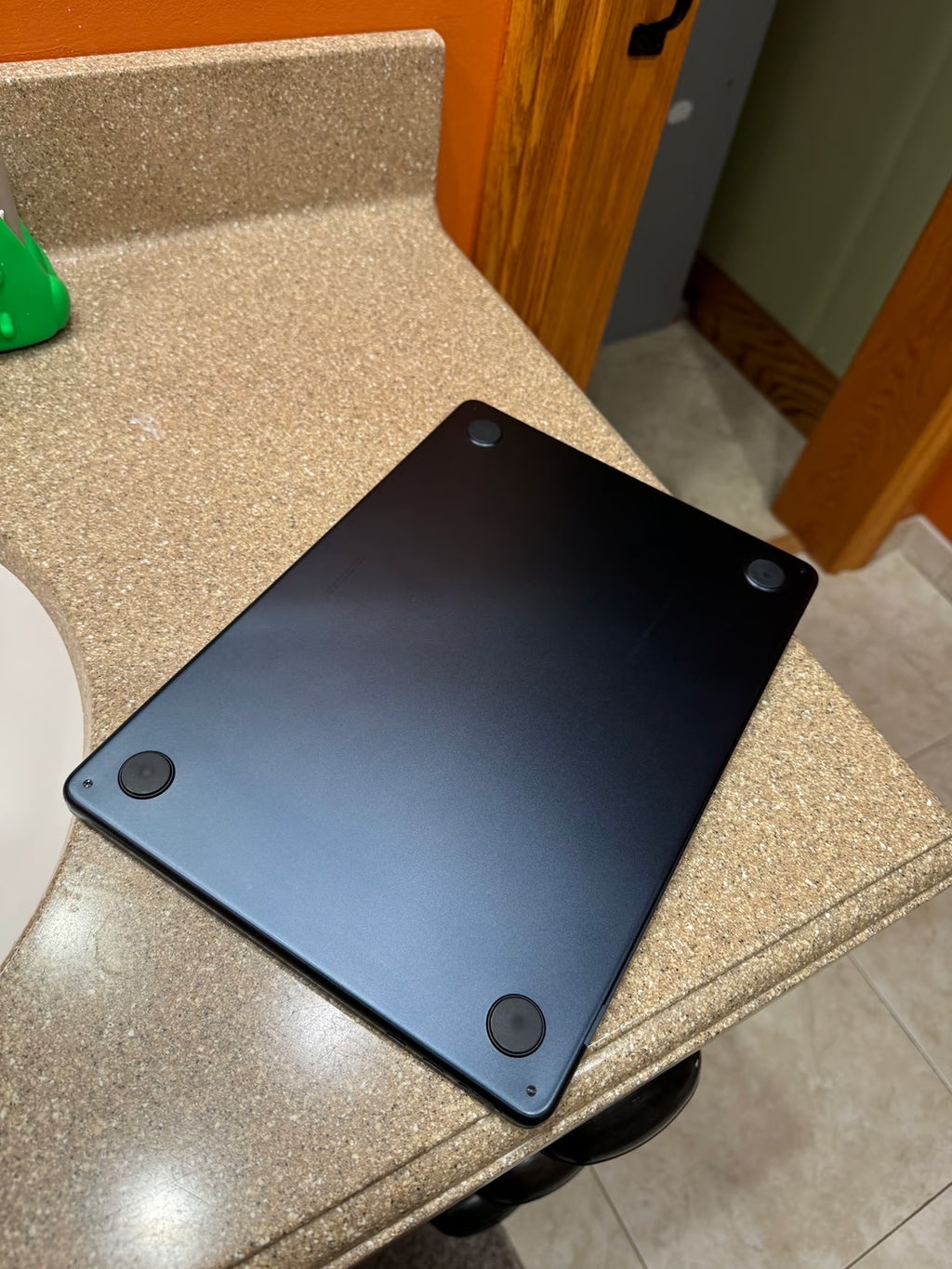 2022 MacBook Air 13 inch M2 6S59