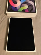 Apple iPad Air 4th Generation WiFi 64 GB in Space Gray w/ Magic Keyboard 7W19