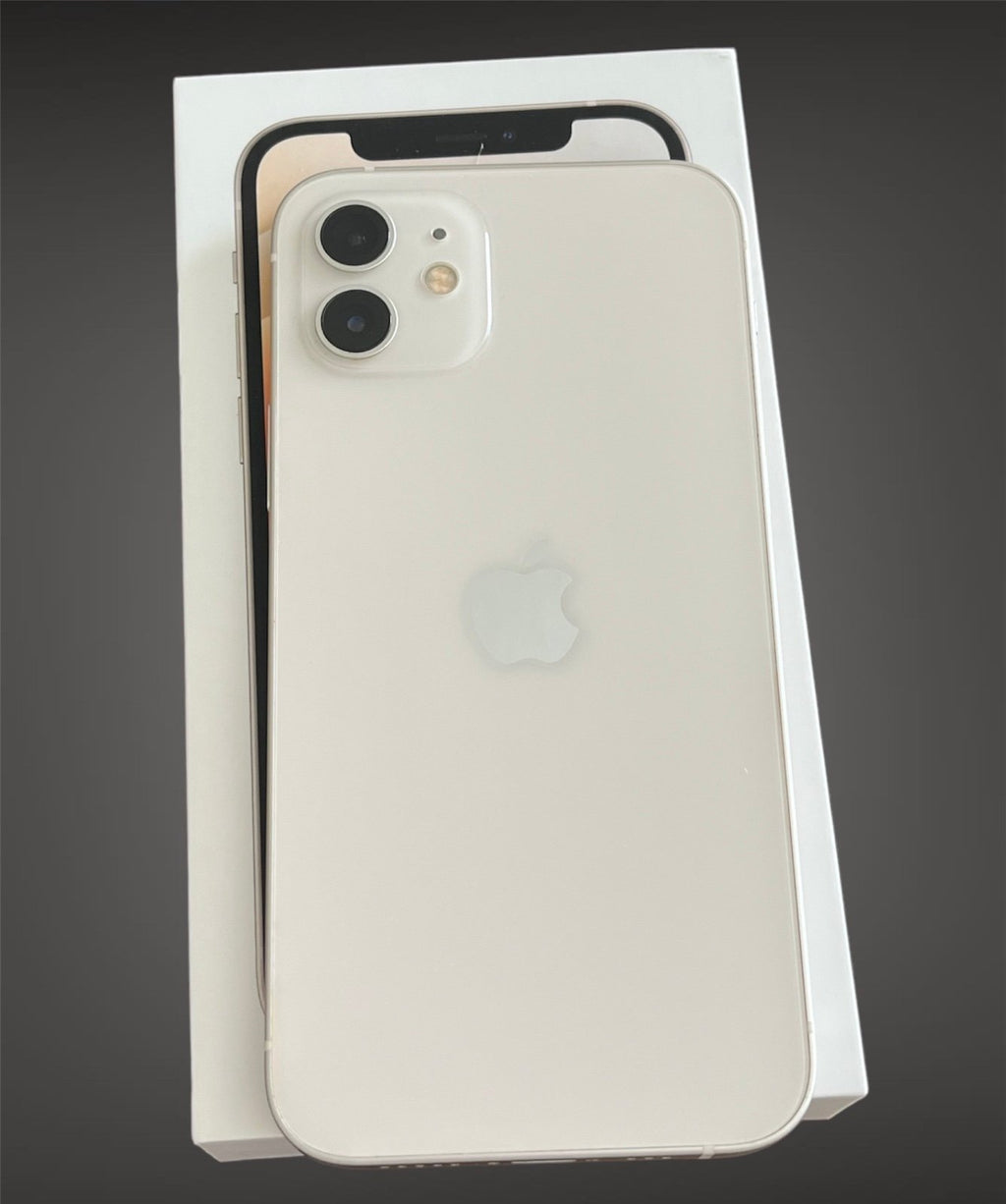 iPhone 12 Unlocked 8H59