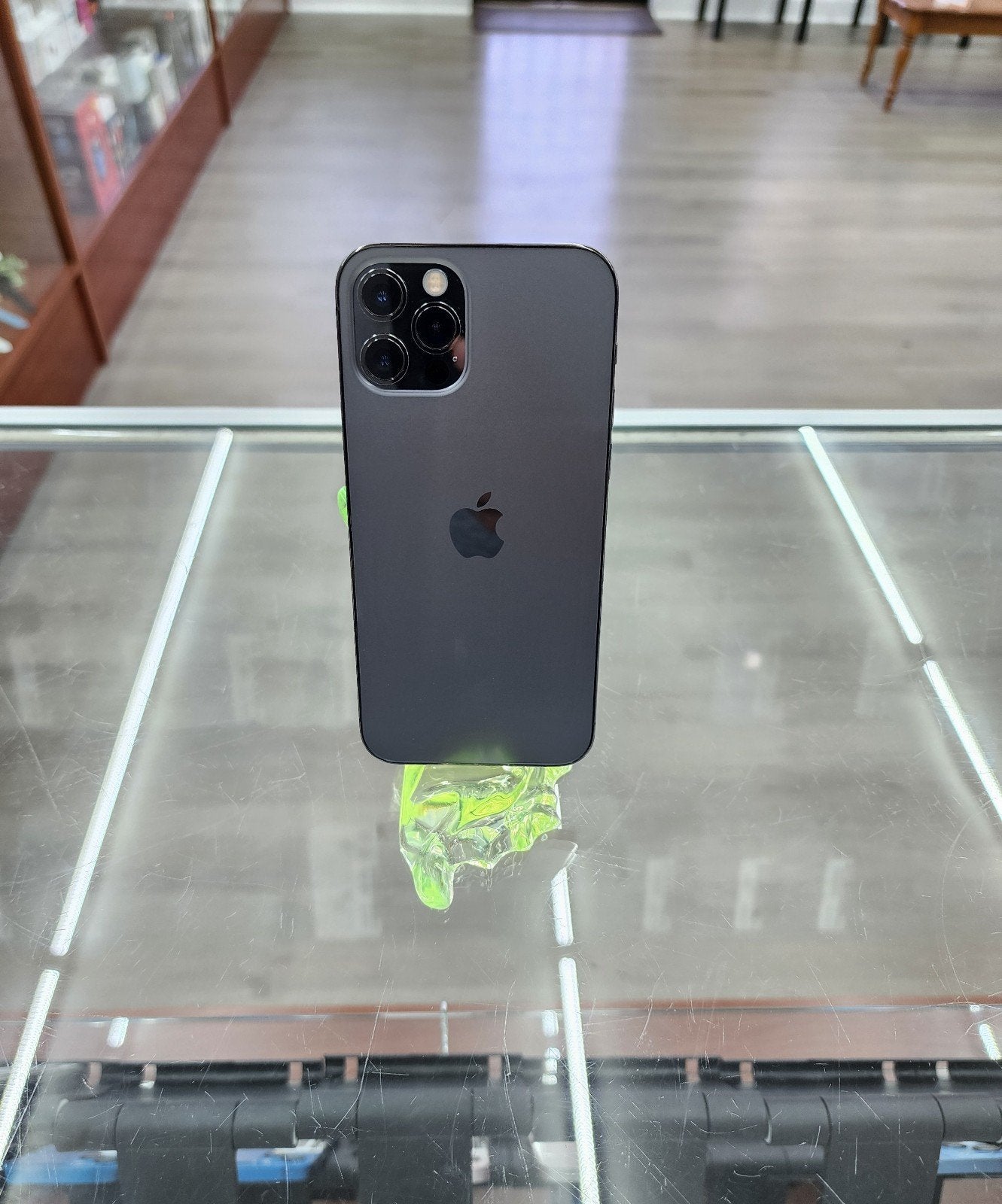 Apple iPhone 12 Pro 128 GB in Graphite for Unlocked 7Z83