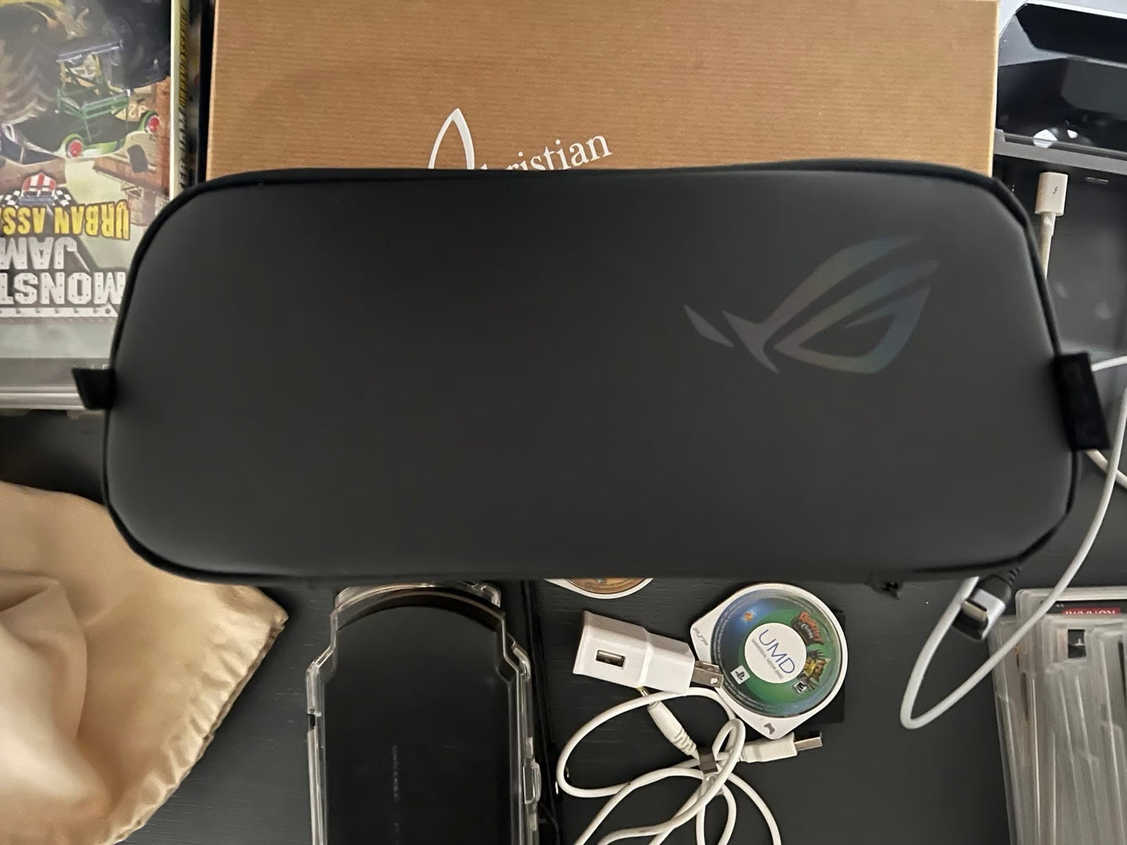 ASUS rog ally z1 extreme 6L56