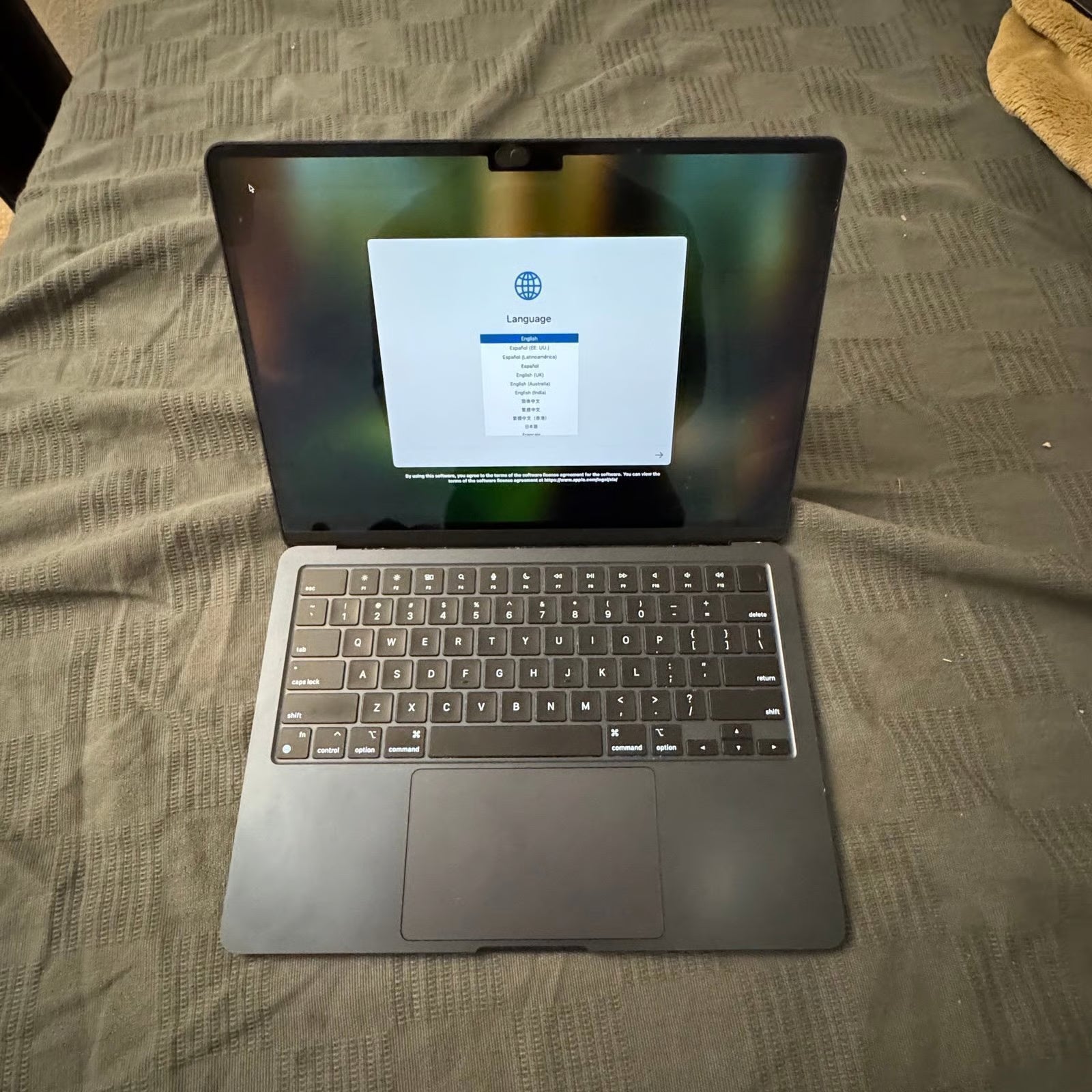 Macbook Air 13-in. M2 (2022) 7N91