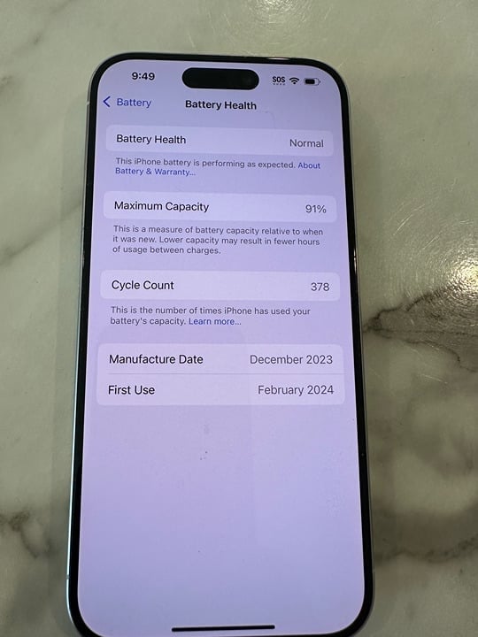 iPhone 15 Pro 256GB unlocked with sim tray 7W66