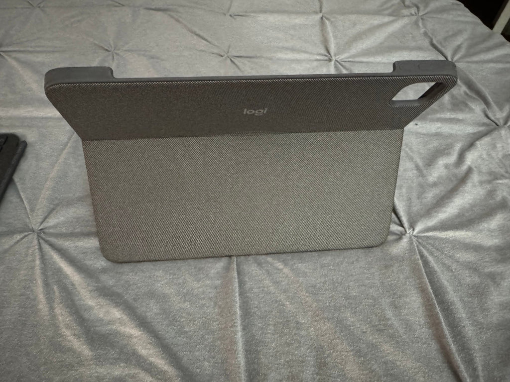 iPad Pro 11 inch M1 128 GB Space Gray Wi-Fi + Cellular 7Z59