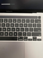 macbook pro m1 13.3 1K65