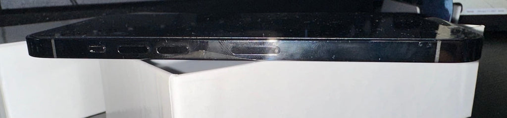 Apple iPhone 12 Pro Max 128 GB in Graphite (Unlocked) 6O51