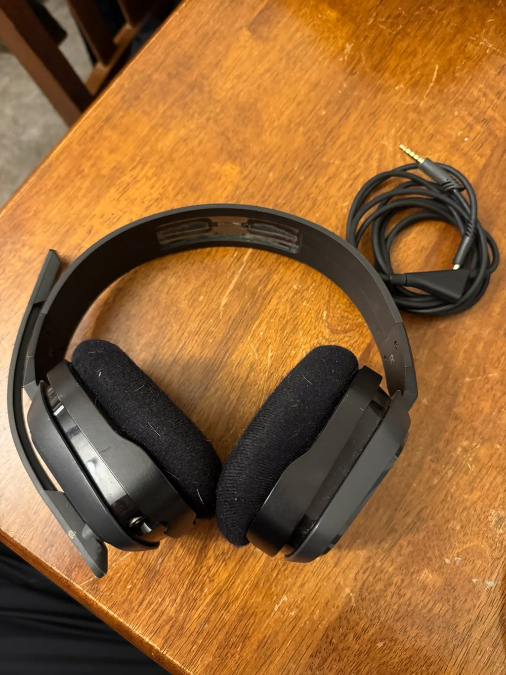 Xbox one series x w/extras 1C87