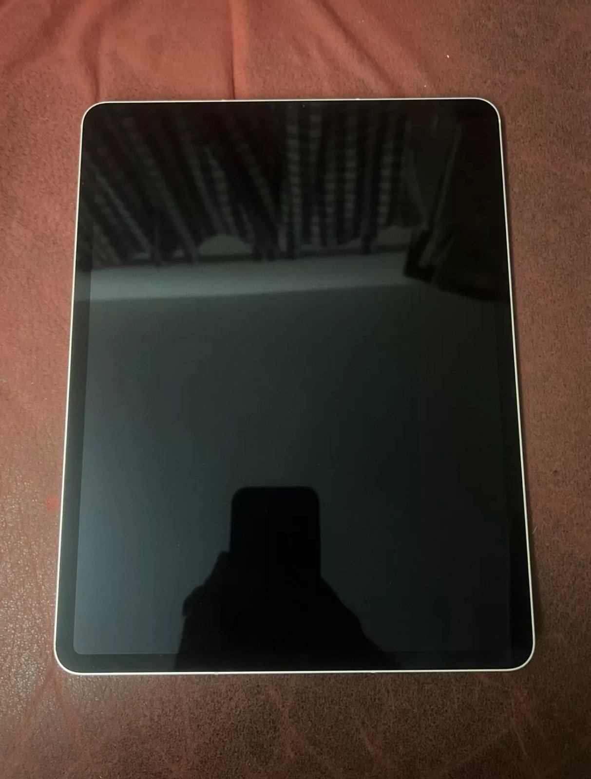 Apple iPad Pro 12.9-inch (5th Gen.) 256GB Silver WiFi + Cellular Clean Condition 6Z83
