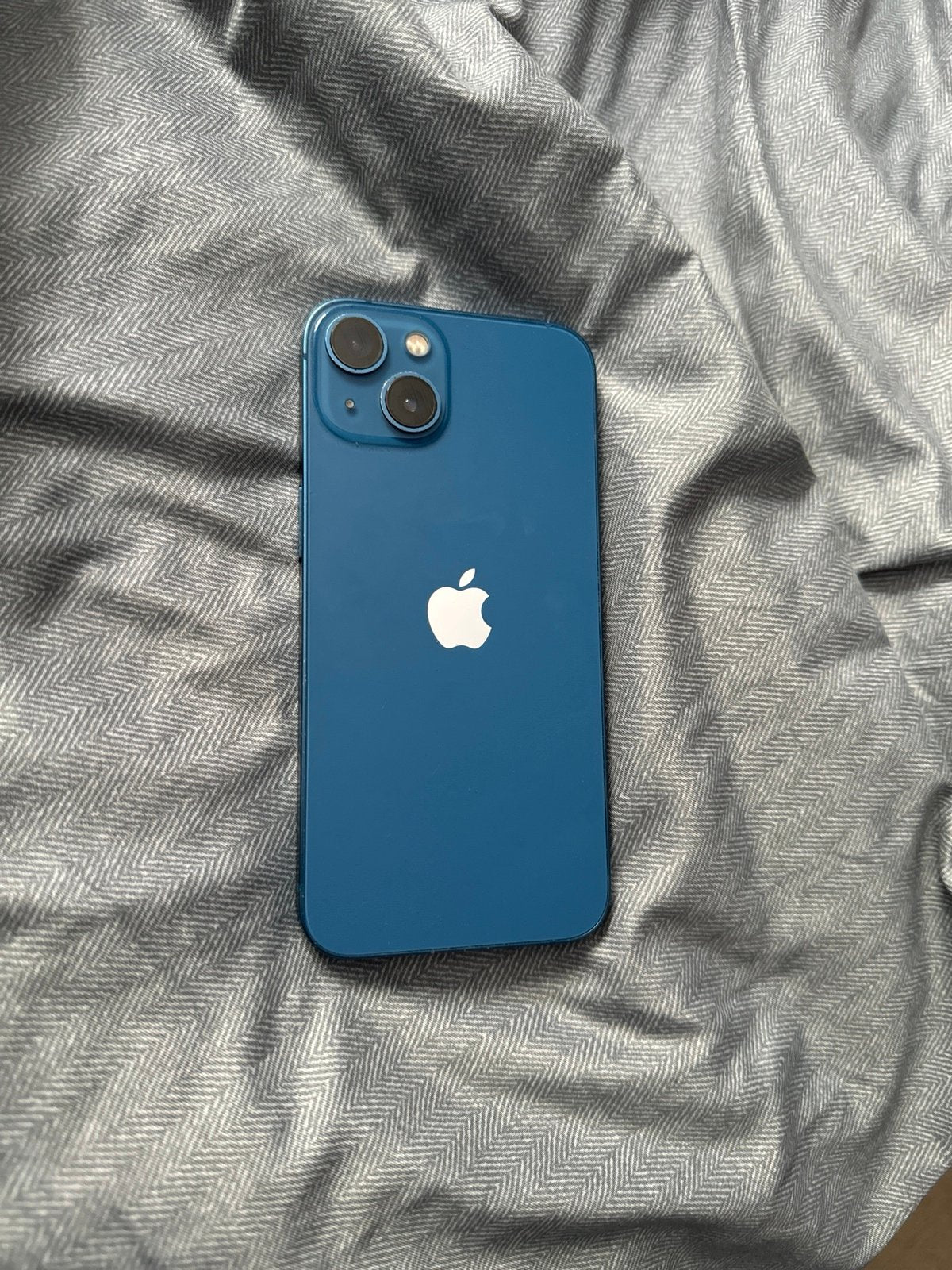 iPhone 13 blue 128gb unlocked like new 7T53