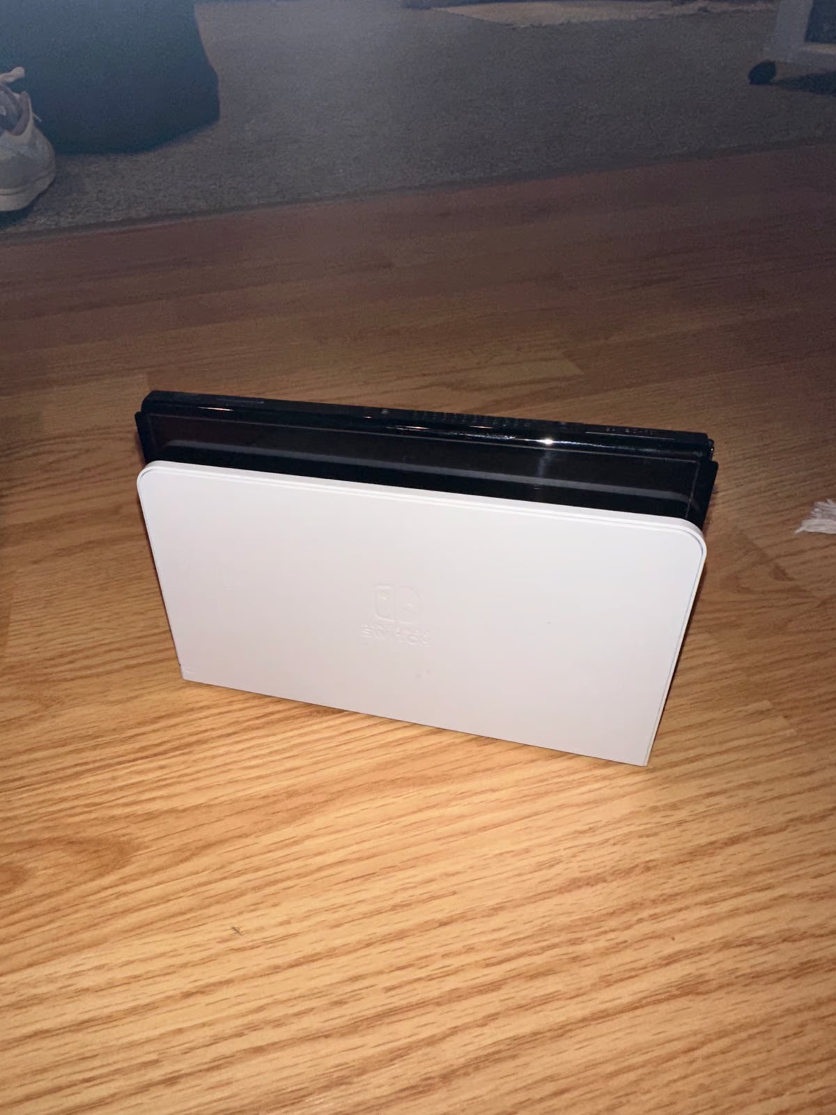 Nintendo switch oled console 2V98