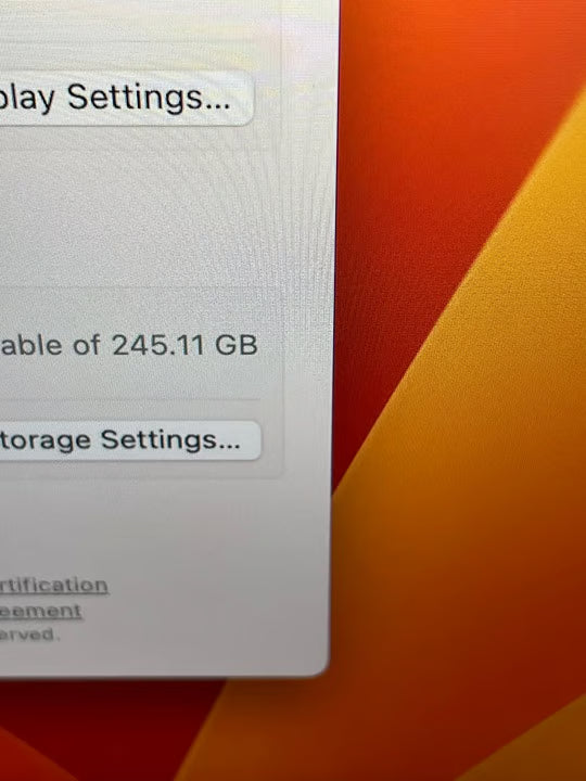 MacBook Pro M1 8gb ram 256gb SSD 5F19