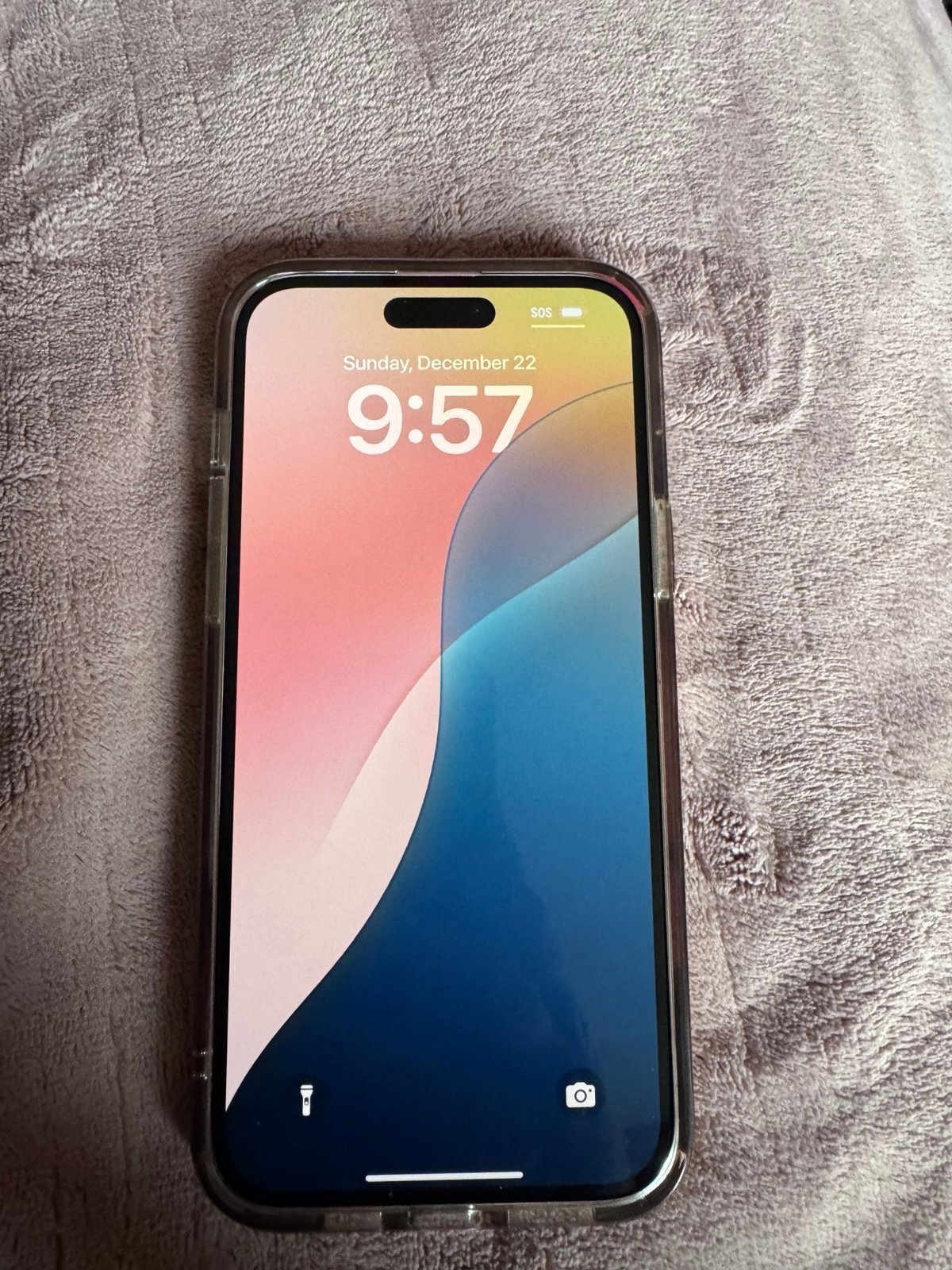 iPhone 15 plus pink 7M56