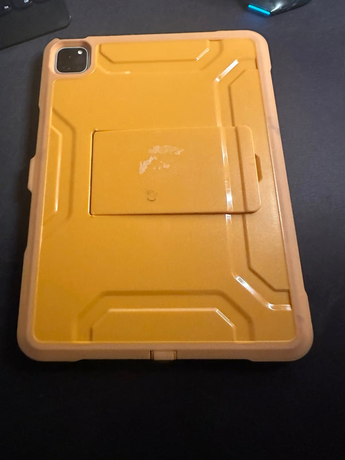 iPad pro 2nd gen 11in 512gb unlocked. 3F82