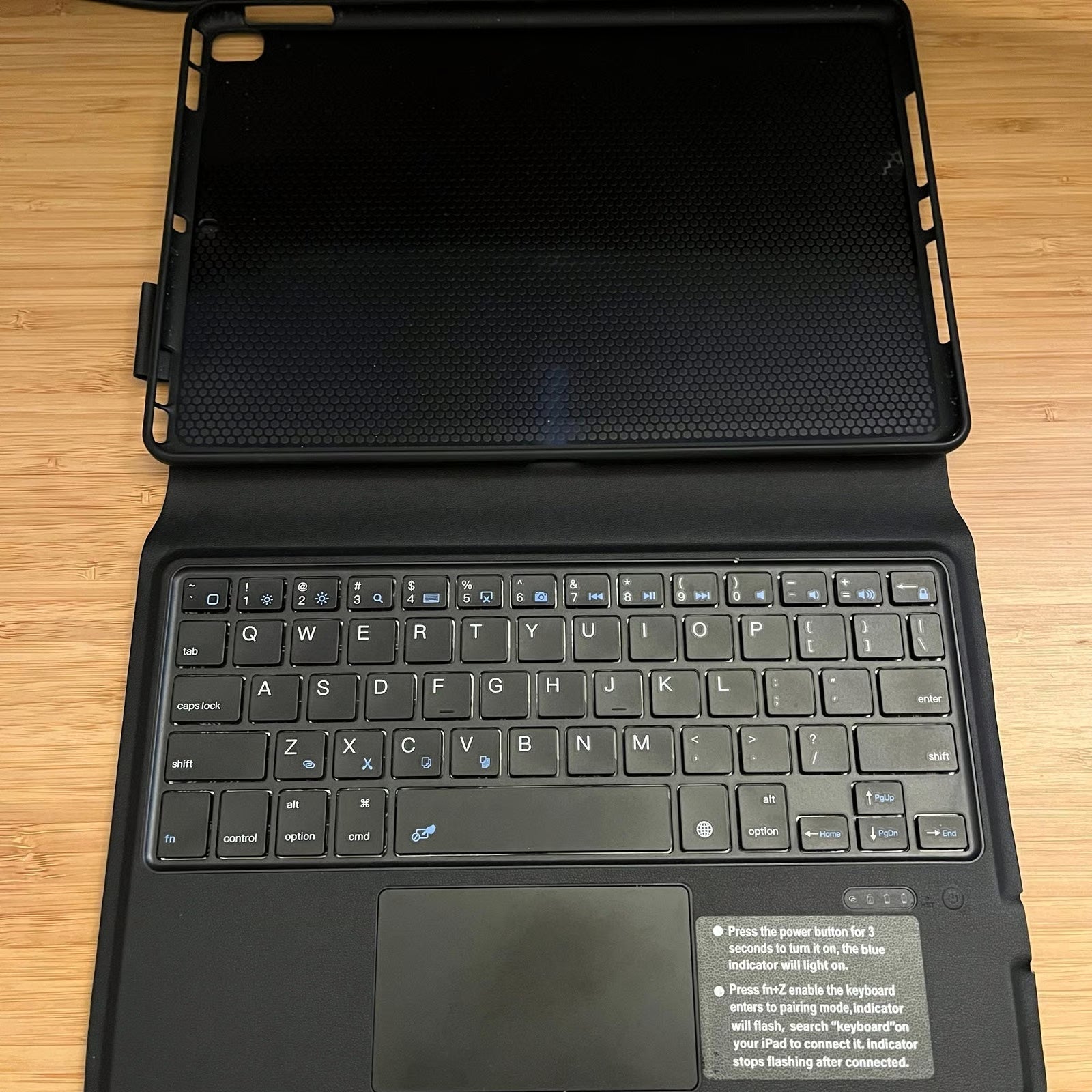 Apple Ipad Pro 10.5"" 256GB Space Gray with Smart Case/Keyboard 9J75