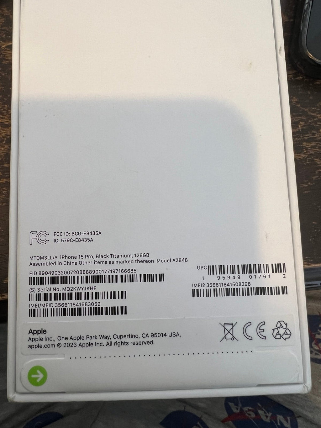 iPhone 15 pro 128gb att sealed 6R66