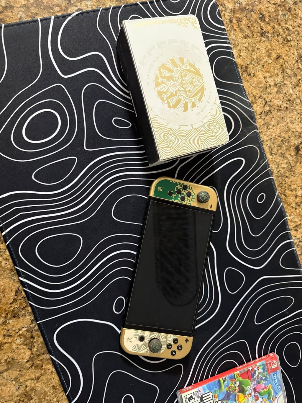 Nintendo switch 6V87