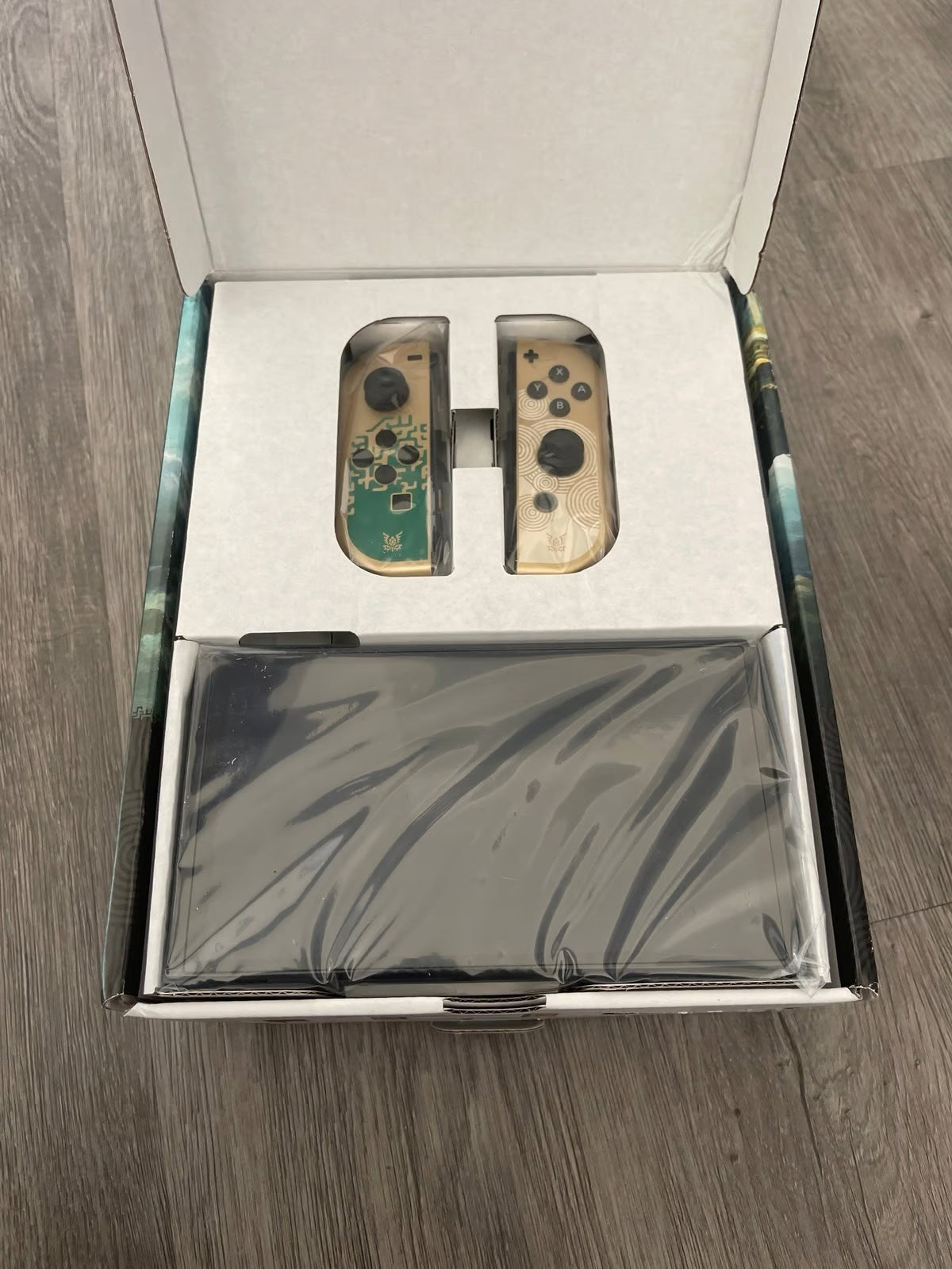 BUNDLE OLED Nintendo Switch: Zelda SE + memory card + screen protector + case 1A55