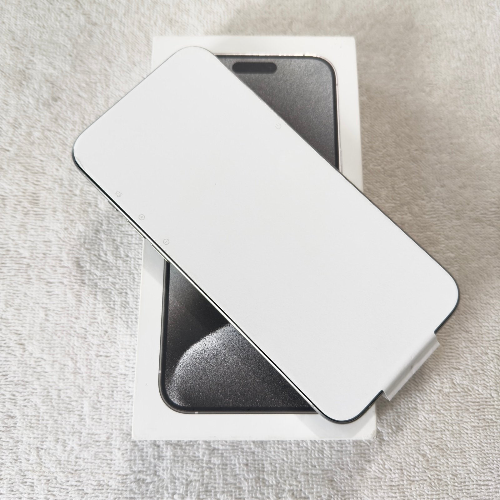 Apple iPhone 15 Pro Max - 256GB - Titanium White (Factory Unlocked) NEW! 6K86