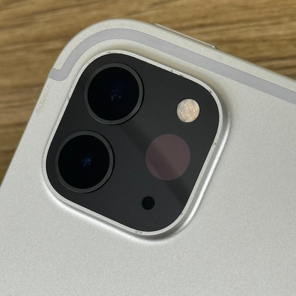 iPad Pro 12.9 inch 128GB 4th generation Cellular A2069 Unlocked 3M33