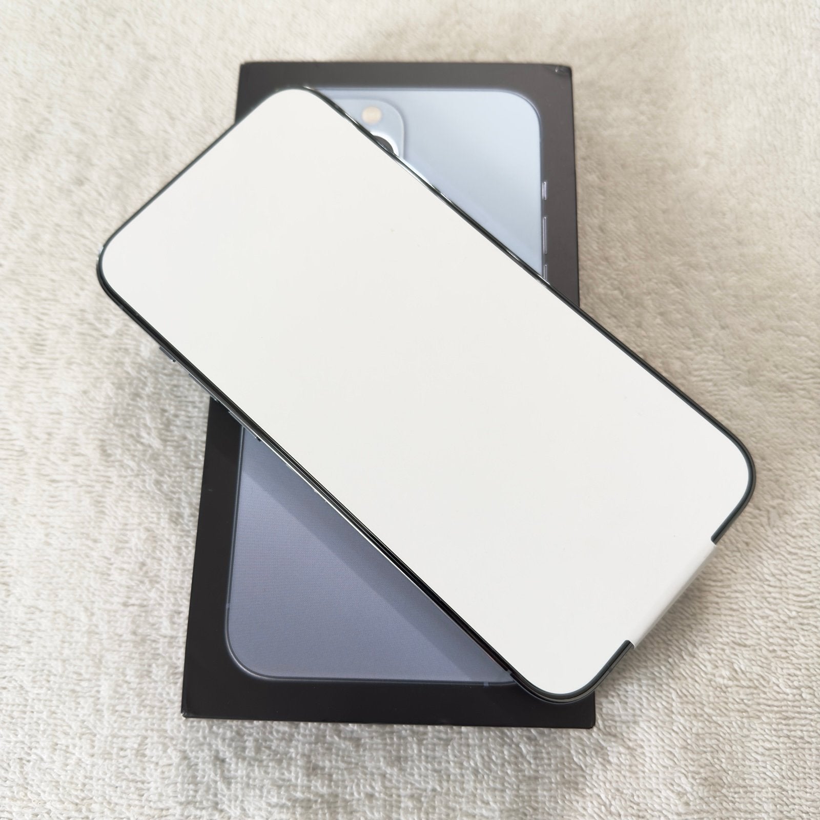 Apple iPhone 13 Pro Max - 256GB - Sierra Blue (Factory Unlocked) 9O13