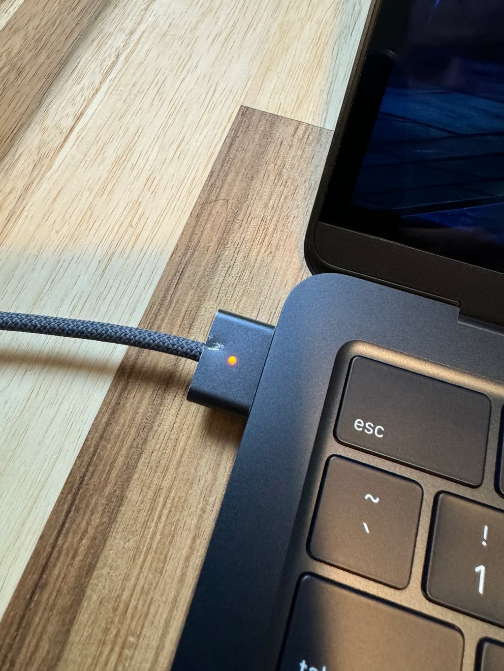 MacBook Air 13.6鈥?M2 (2022) 3C68