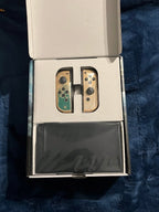 Nintendo Switch OLED Console - The Legend of Zelda: Tears of the Kingdom Edition 5U57