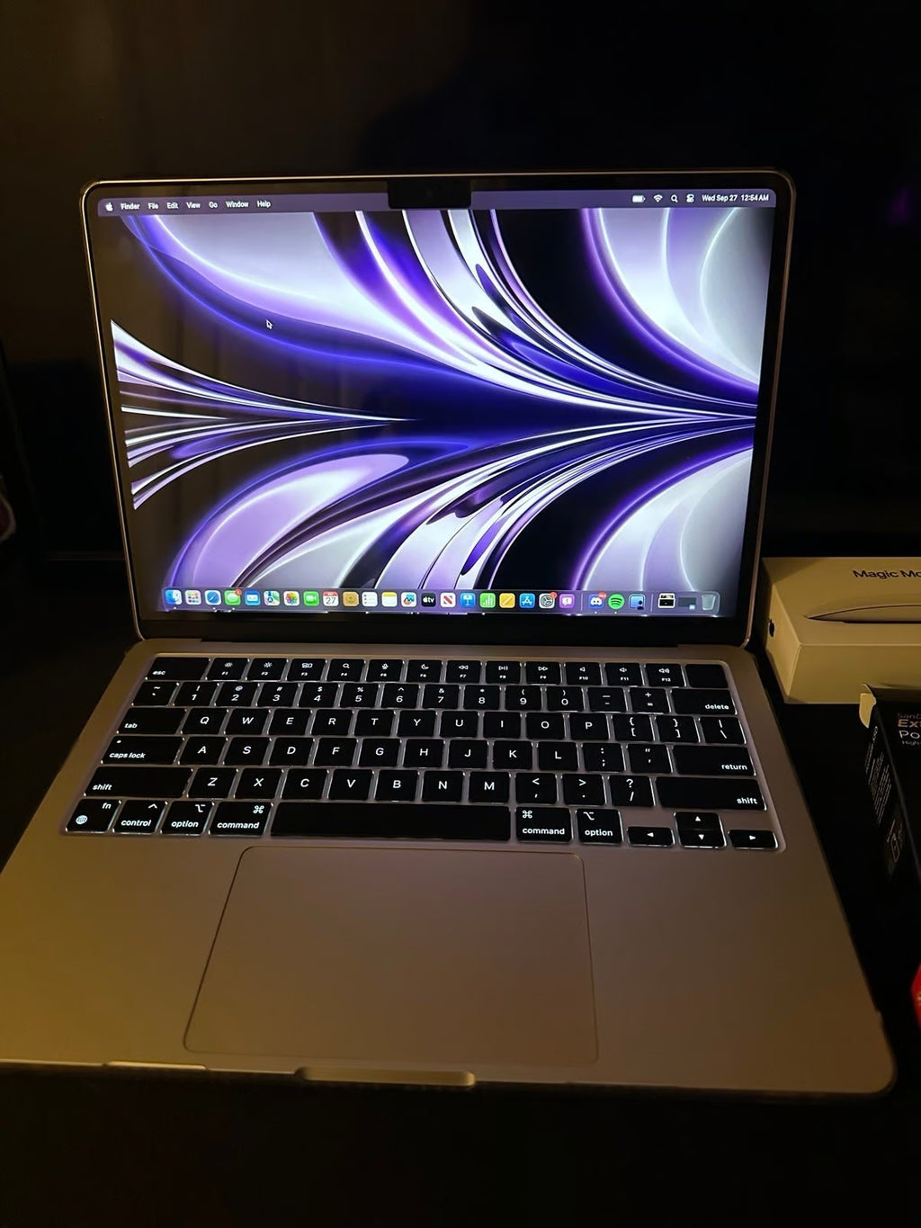 MacBook Air M2 (2022) 8GB RAM 13.6 inch 256GB SSD 8F69