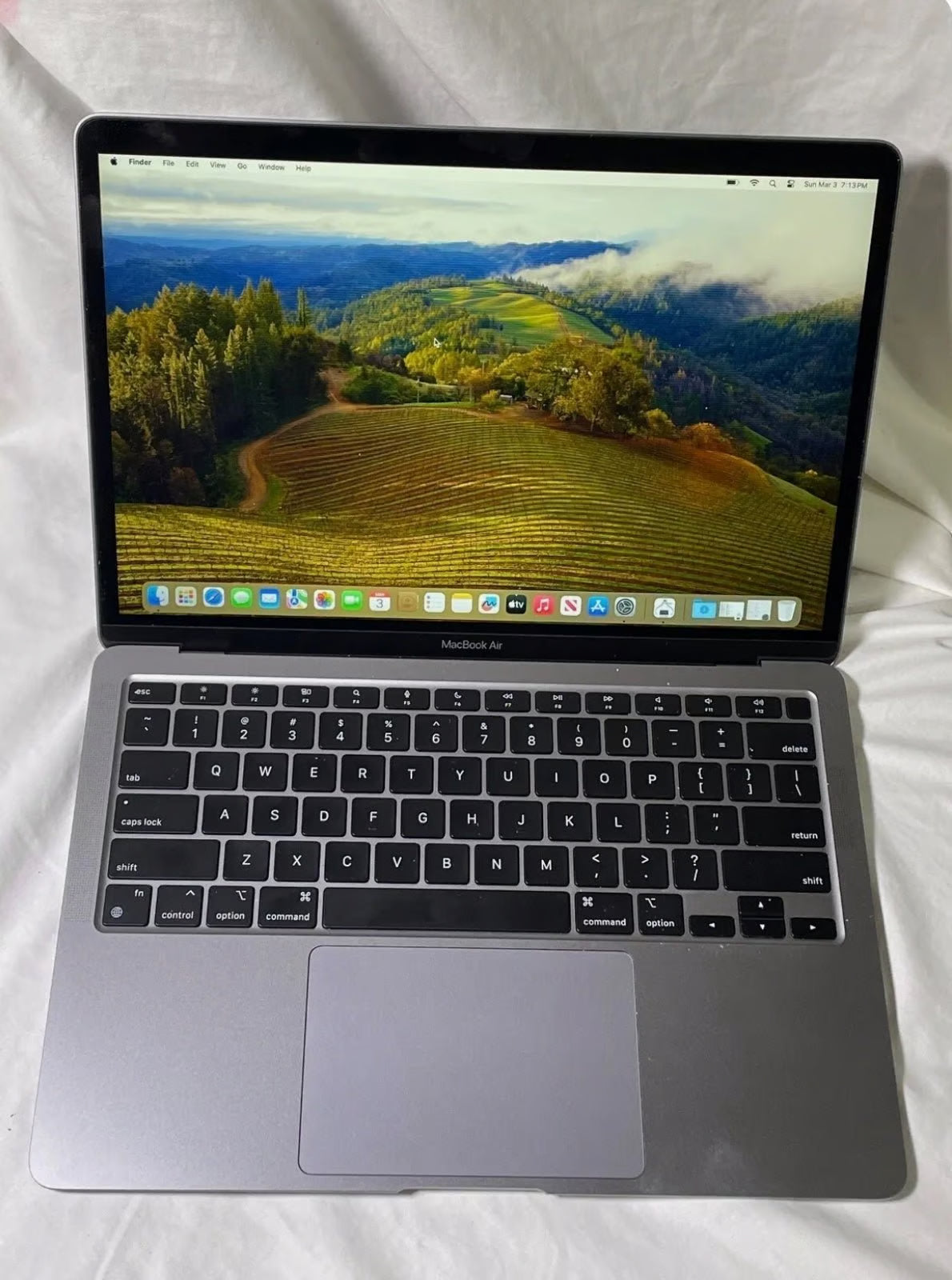 MacBook Air M1 2020 6Q87