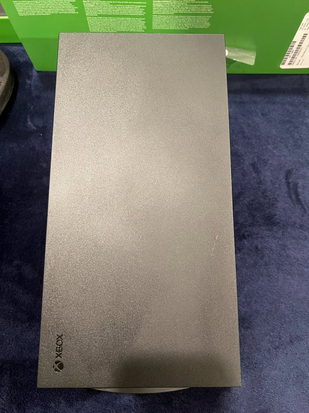 Xbox Series X with Elite Series 2 controller 2E22