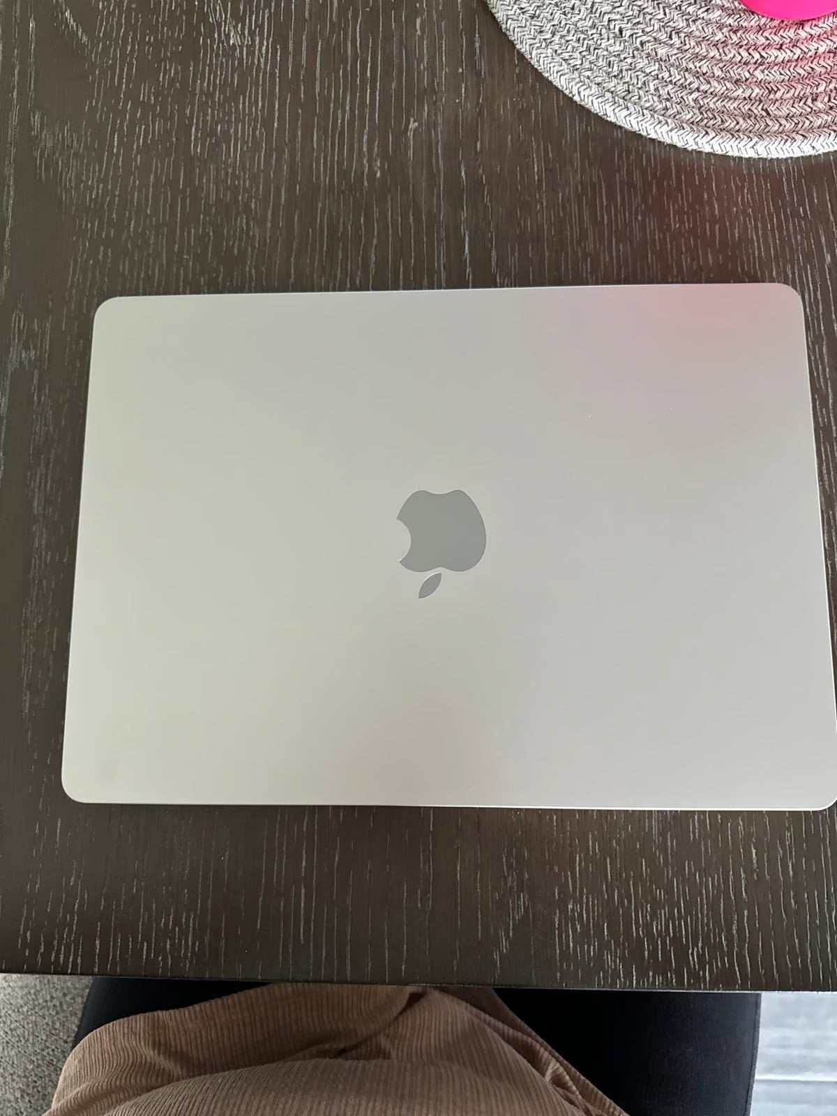 HOLD TIL AUGUST 16鈥搈acbook air m2 6C65