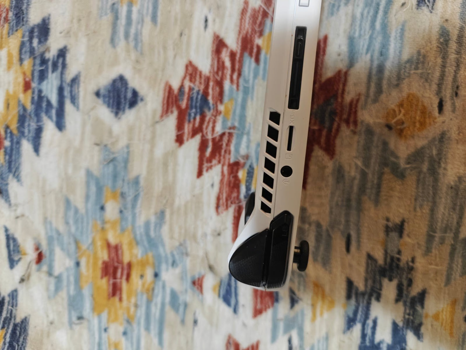 Asus ROG Ally Z1 Extreme 2tb SSD 9G92