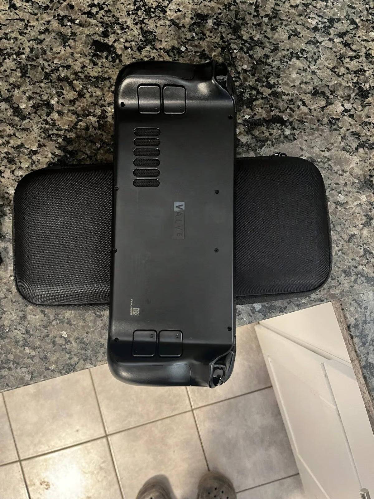 STEAM DECK 256 GB LCD MODEL W/ JSAUX DOCK 2C67