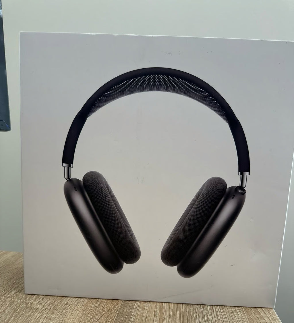 Apple AirPods Max in Space Gray 6K69