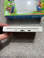 New Nintendo 3ds Mario white edition