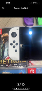 Nintendo switch oled bundle 2G98