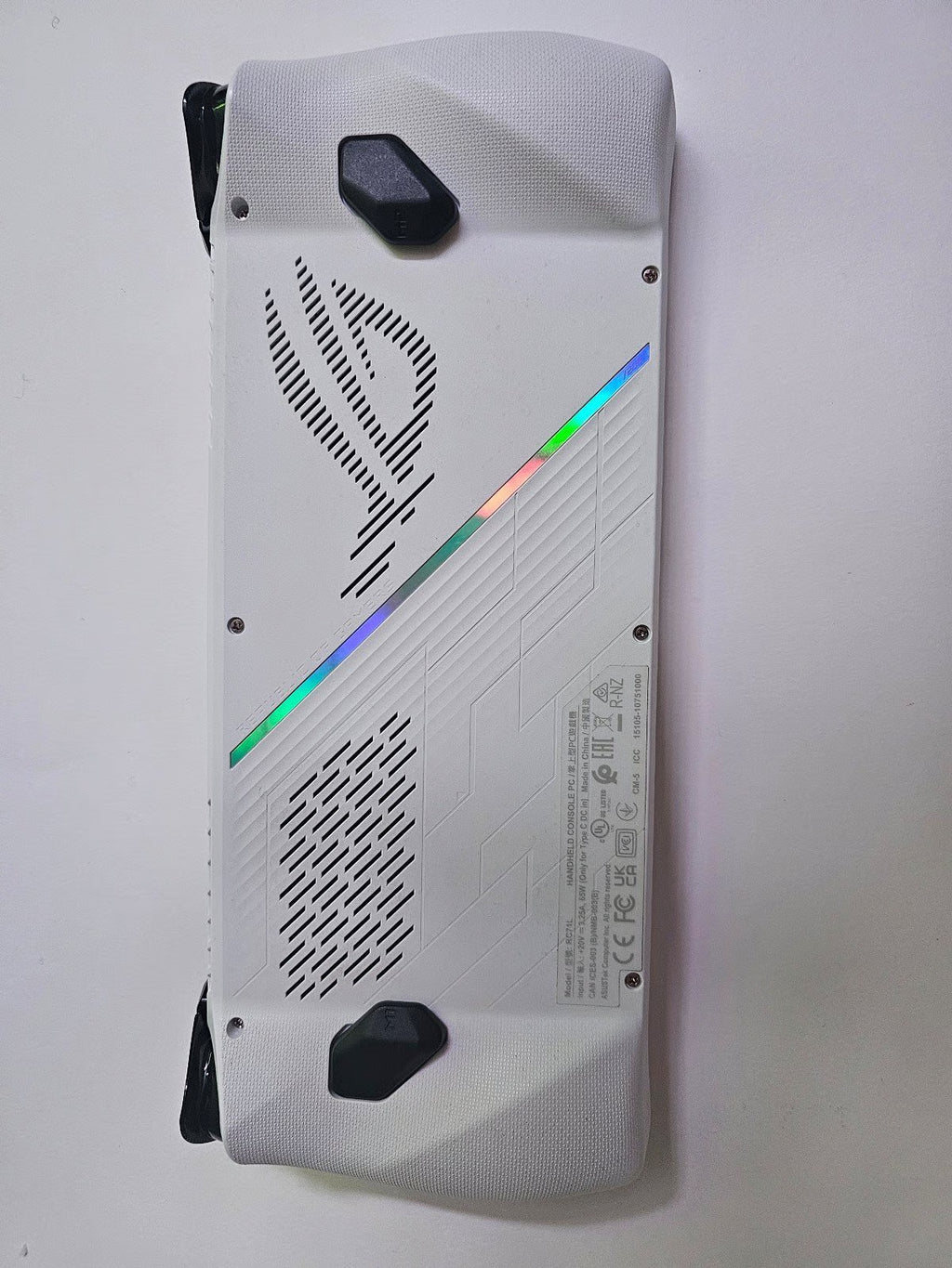 ASUS ROG Ally Z1 Extreme Handheld Gaming PC 7Y93