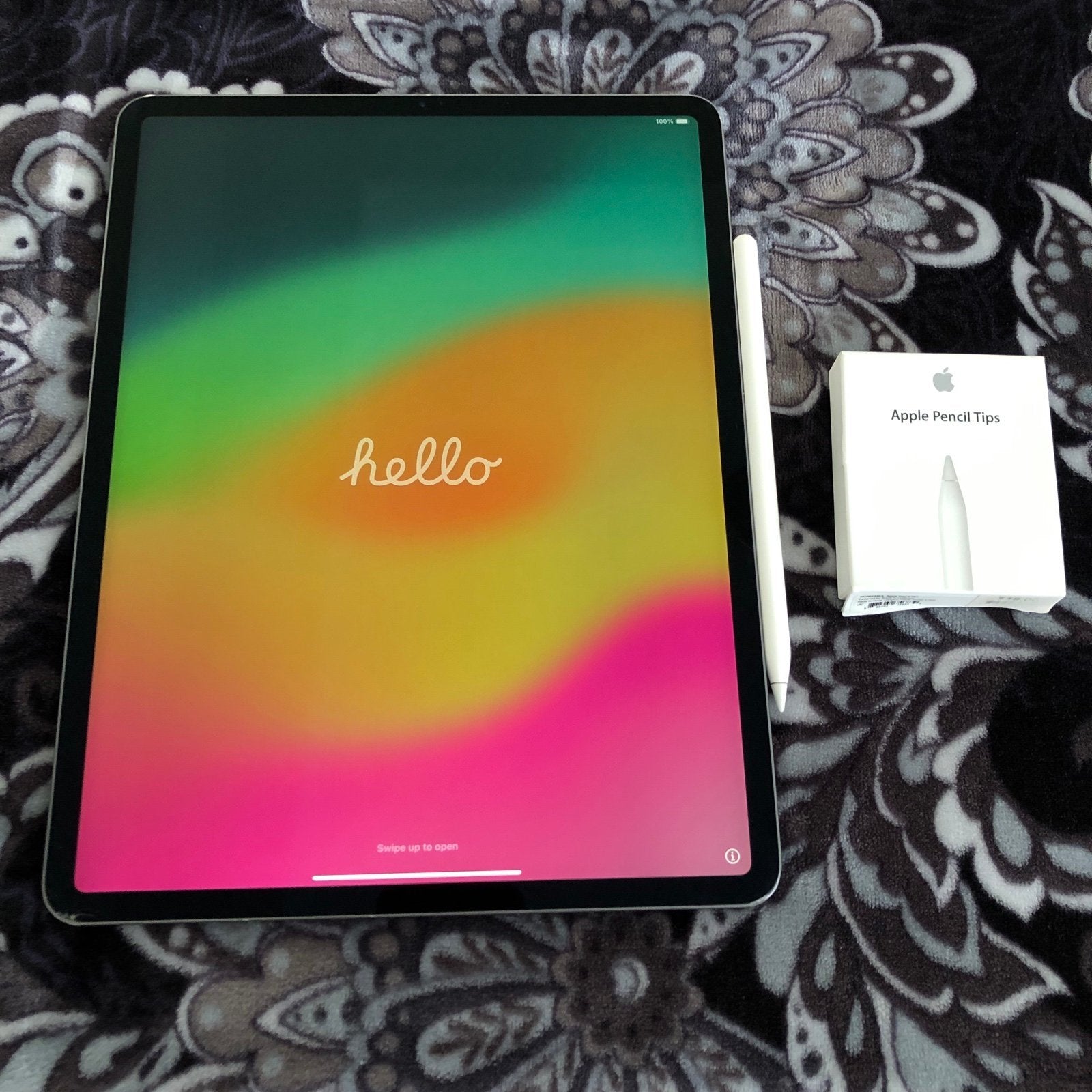 Apple iPad Pro 3rd Generation 12.9 inch 2K68