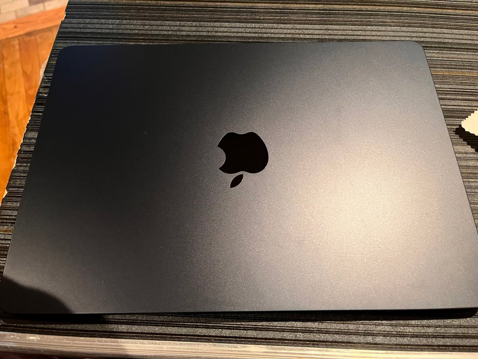 Apple Macbook Air 13in.  M2 3.49 GHz  256GB SSD 2K98