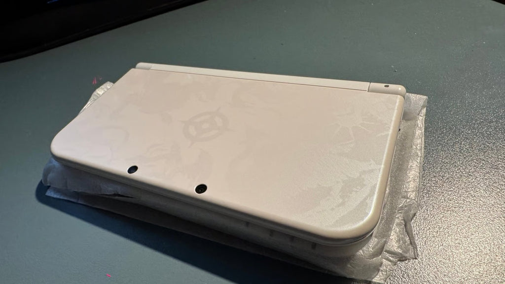 Fire Emblem Fates New Nintendo 3DS XL White/Black System