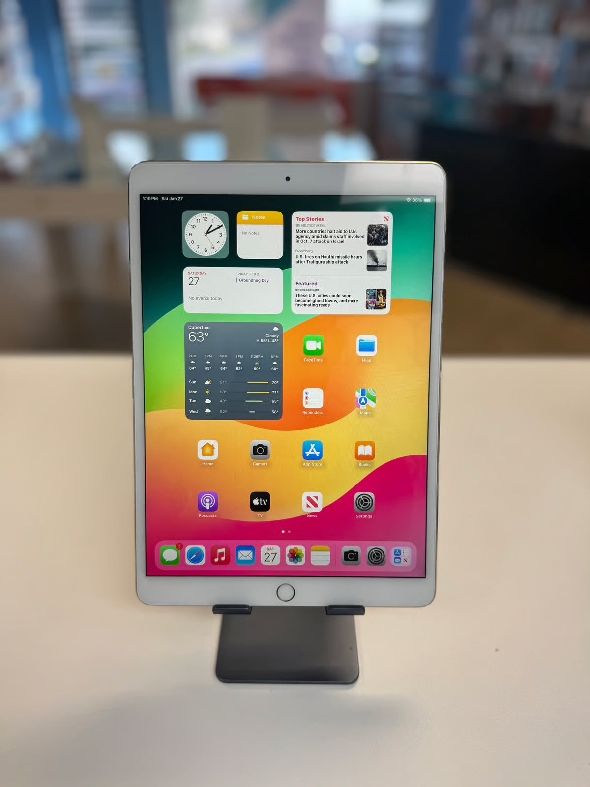 Apple iPad Pro 2nd Gen. 512GB Gold Color 10.5inch Perfect Condition 9Z51