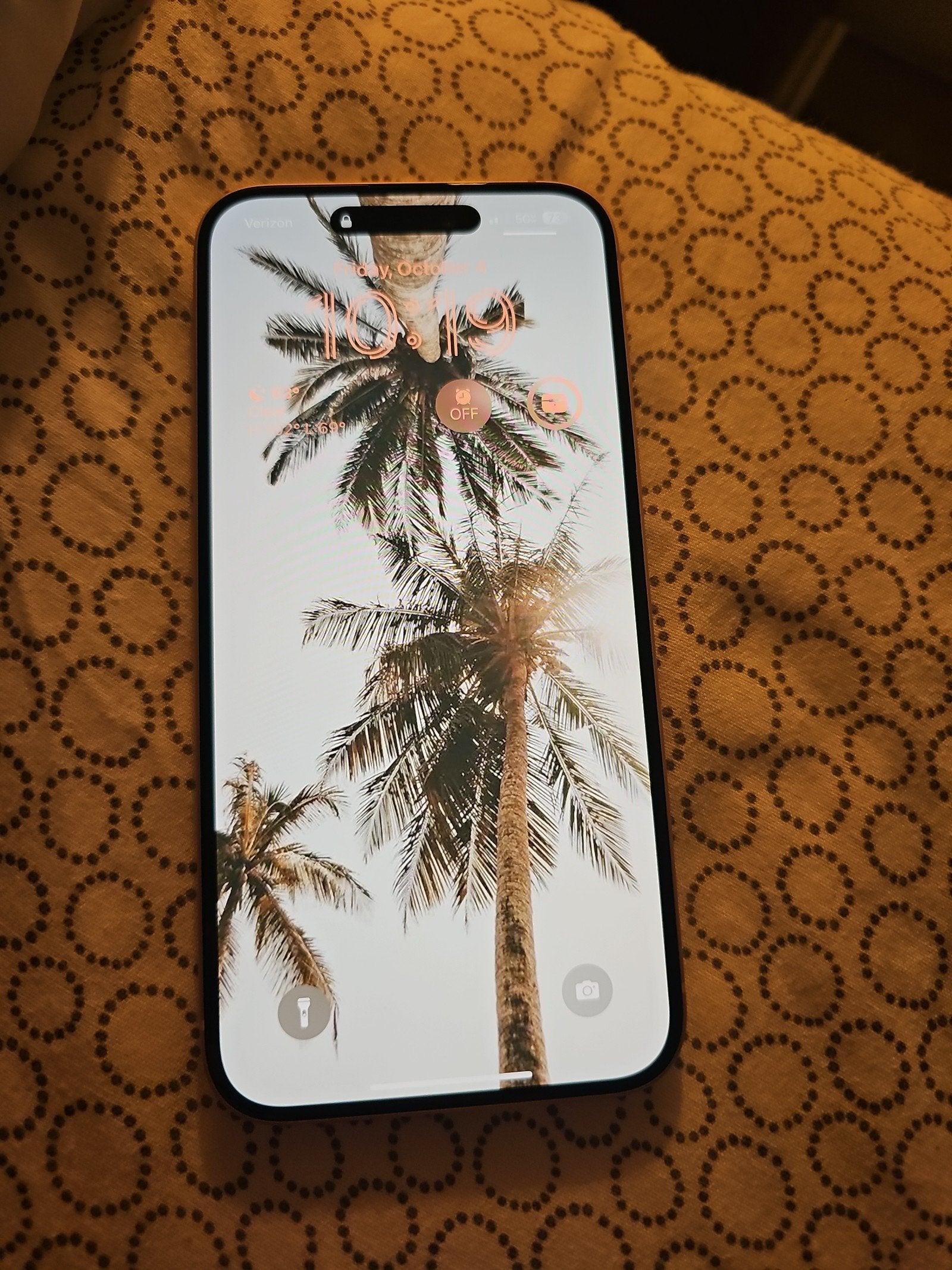 iPhone 15 plus Pink 256gb unlocked 7L83