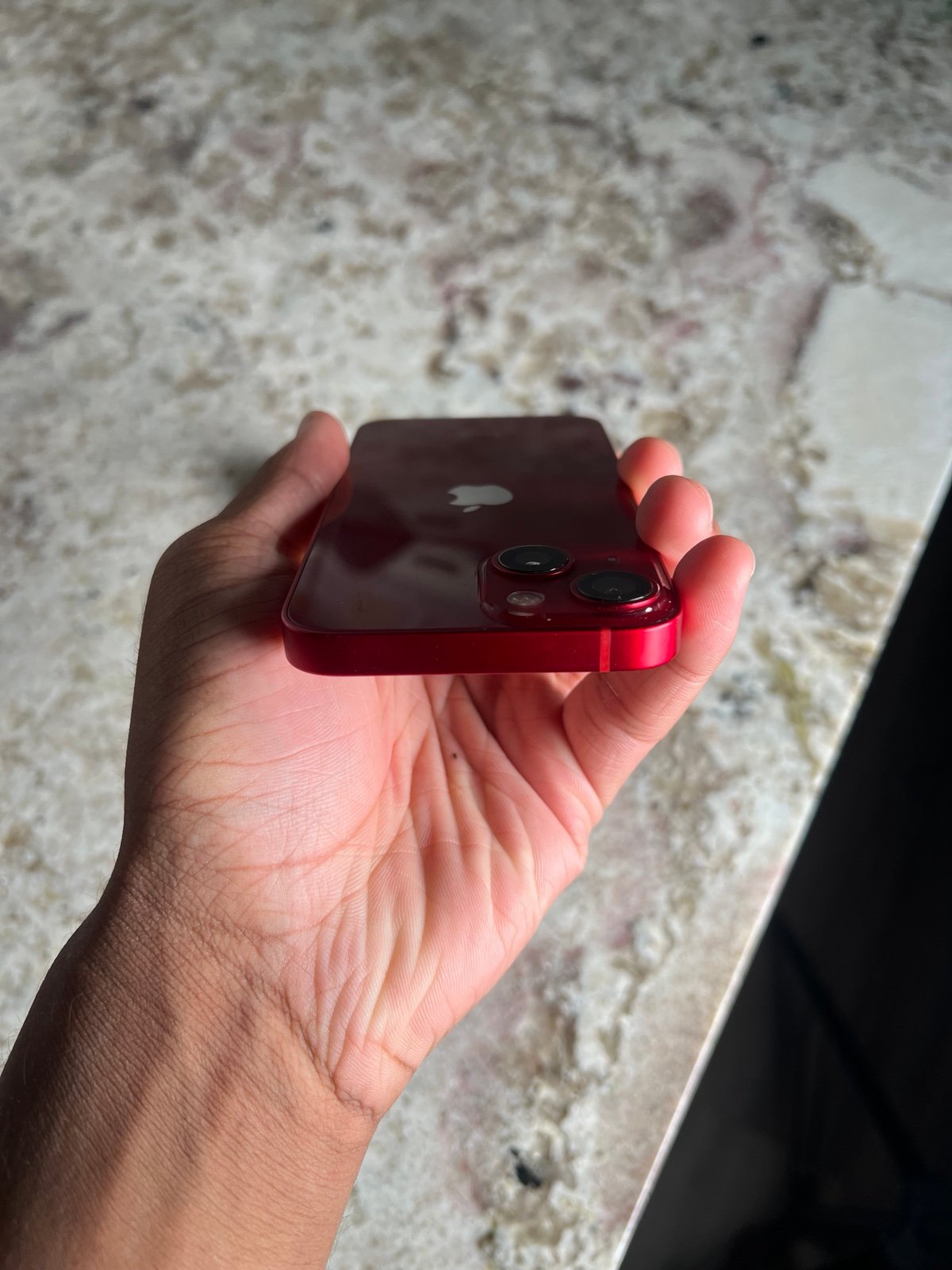 Apple iPhone 13 Mini 128 GB in (Product) RED FACTORY UNLOCKED 1V86