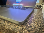Apple Macbook Pro 16in.  M1 Max 3.2 GHz  1TB SSD 9V77