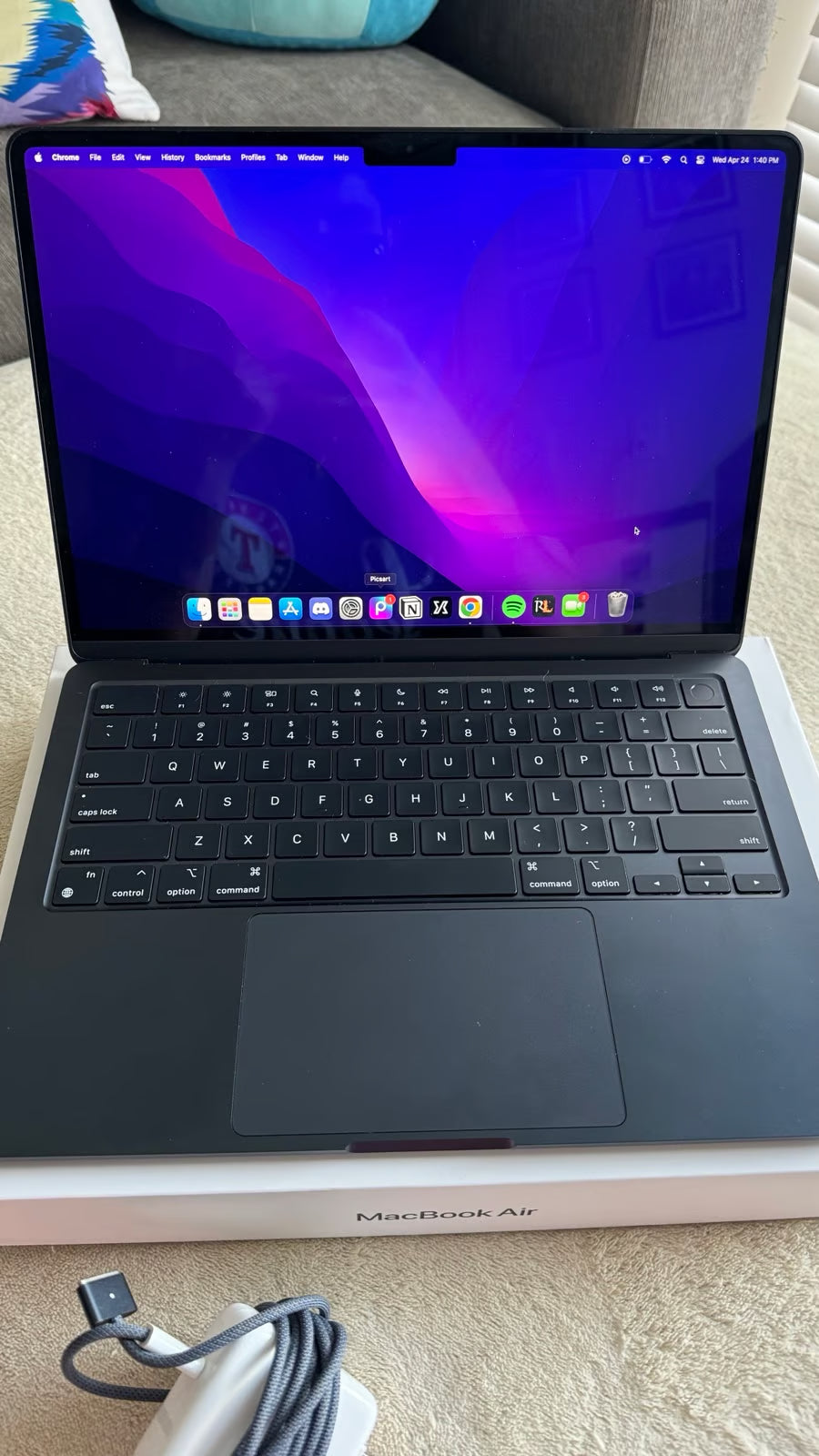 Apple Macbook Air A2681 13.6in. M2 256GB Midnight Blue 9G96