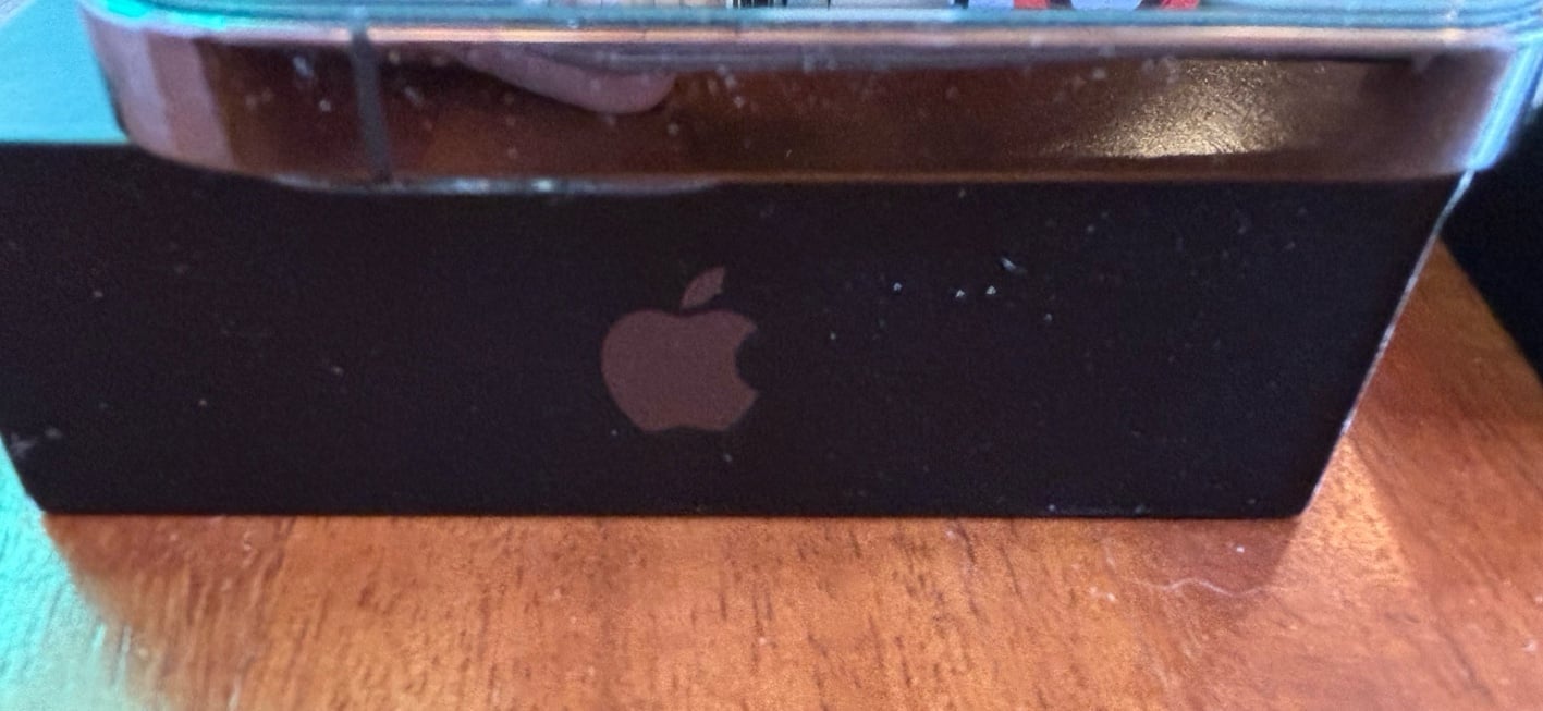 iPhone 12 Pro Max 128 GB Like New IOB 8J15