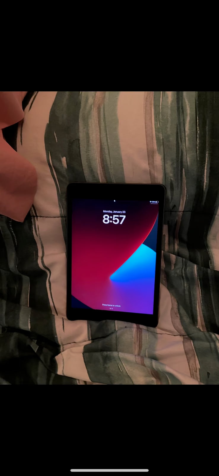 iPad mini (2019) 64gb 1O25