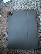 Apple iPad Pro 3rd Generation 128 GB with Magic Keyboard 7O75