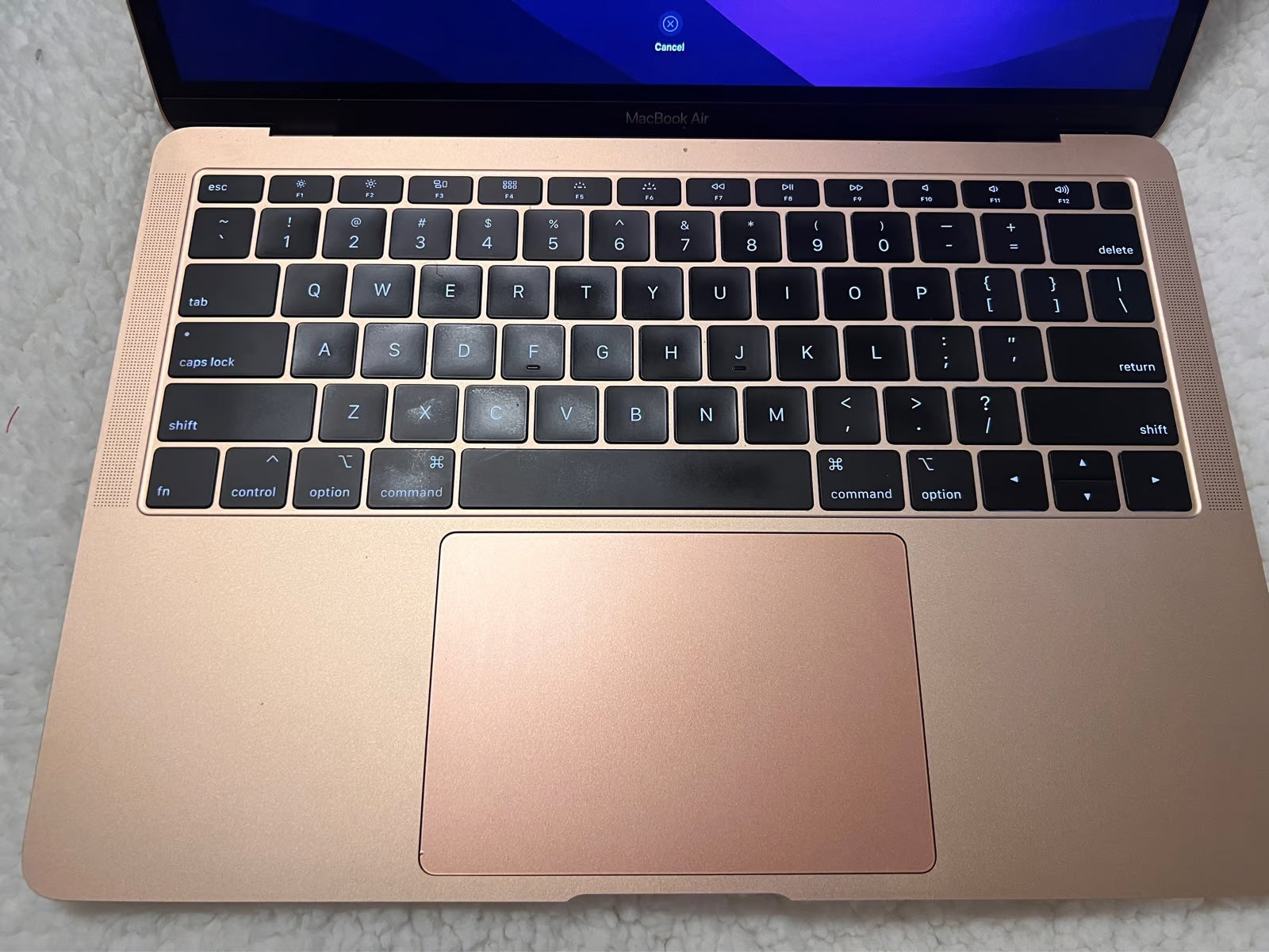 MacBook Air with fingerprint 2O33