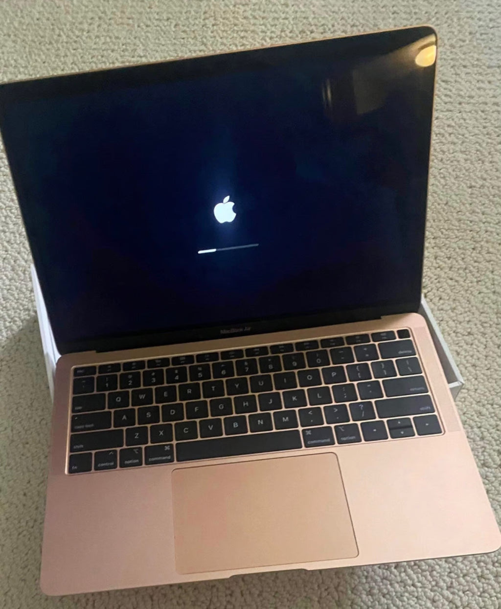 MacBook Air 2018 3R17